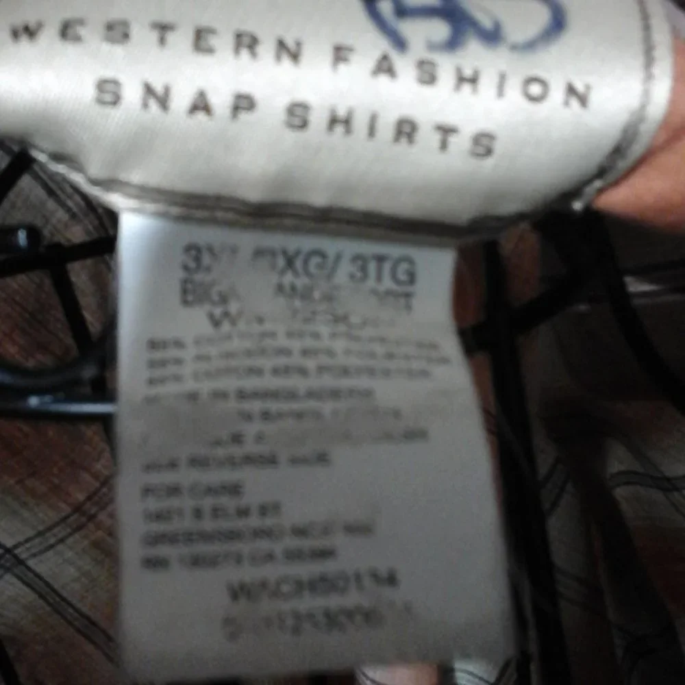 Wrangler long sleeve button up​​ - Picture 4 of 8